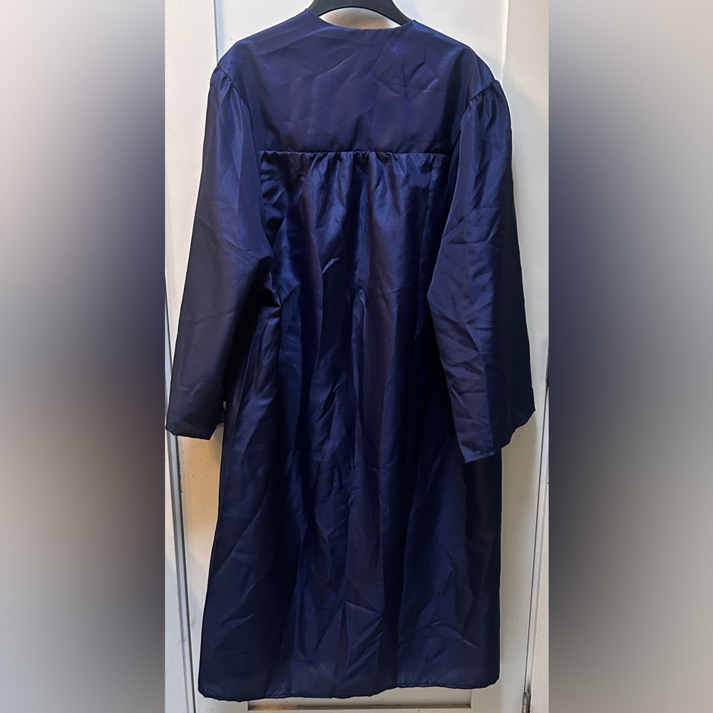 Josten's Dark Blue Navy Blue (purplish?) Graduation Gown 5-7" - 5'9" Full Zipper - Picture 2 of 4